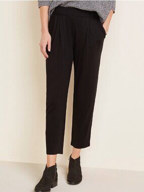 Eileen Fisher~ Viscose Jersey Black Tapered -Ankle Pants in size Large